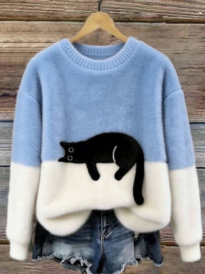 Belinda - Oversized Jumper with Cat Design