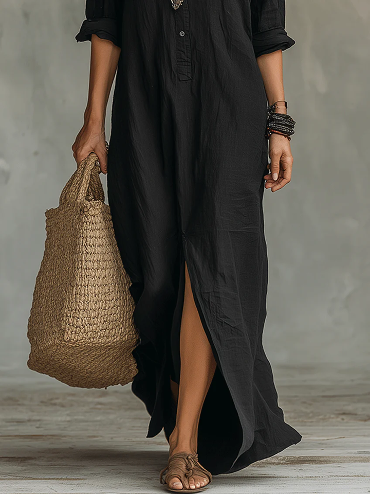 Soline - Long Maxi Dress in Black with Buttons
