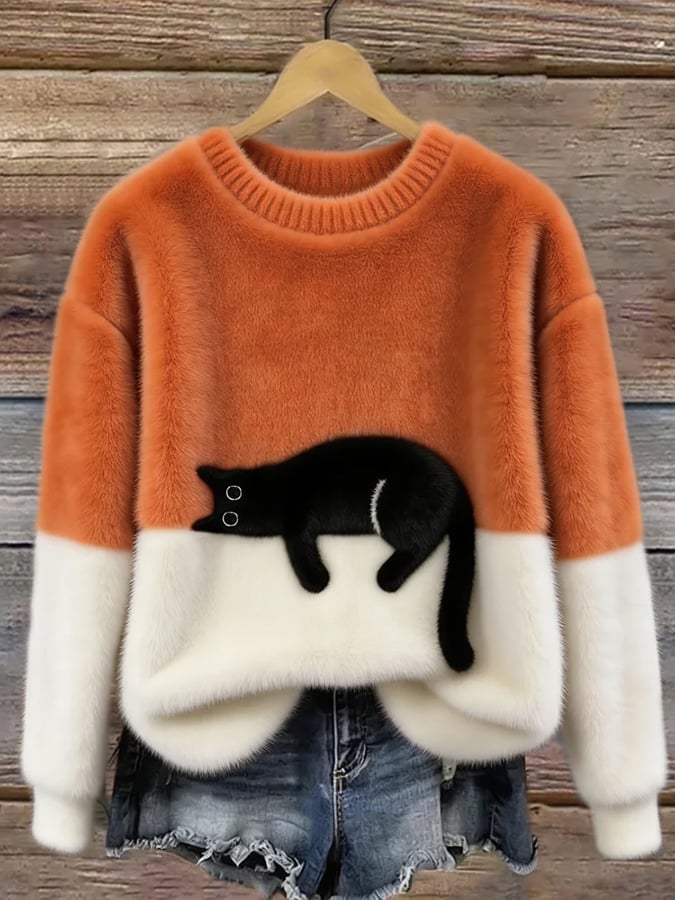 Belinda - Oversized Jumper with Cat Design