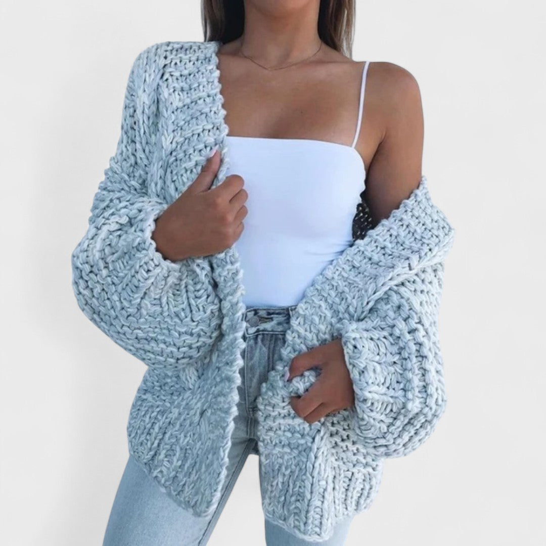 Eleanor - Relaxed cardigan in thick yarn